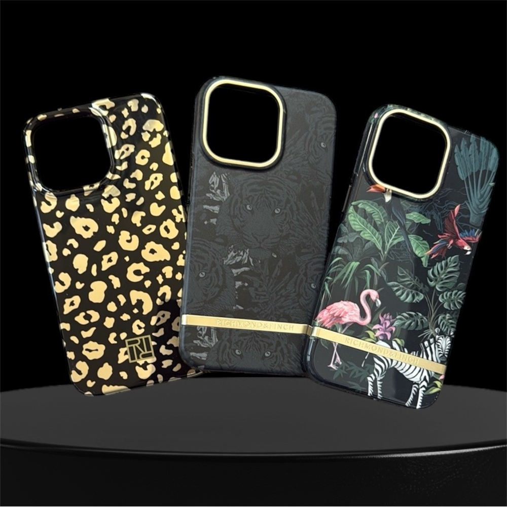 Richmond and Finch IPhone 13 Pro Animal Print/Jungle Case Bundle